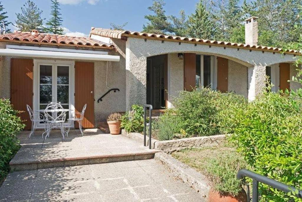 Villa La Lurette, Appartement Et Studio Saint-Etienne-les-Orgues Luaran gambar
