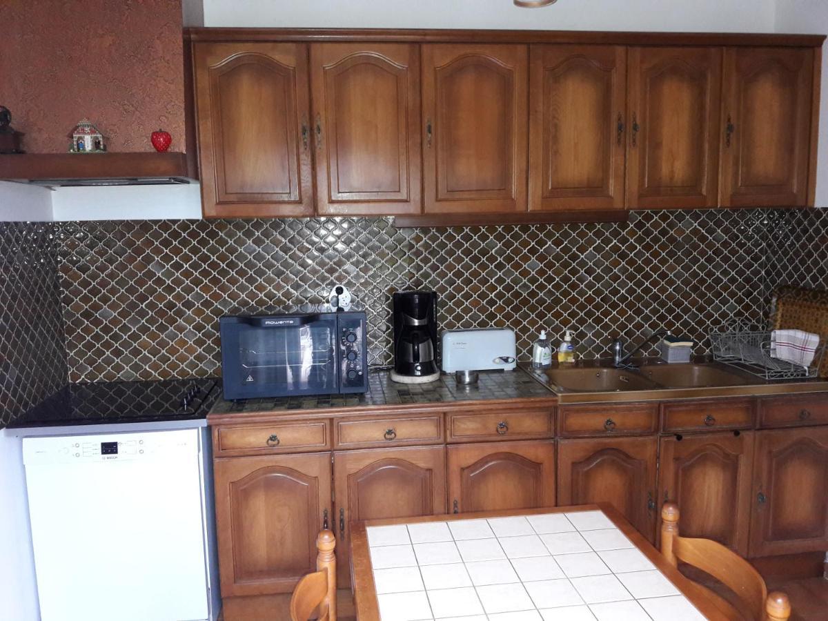 Villa La Lurette, Appartement Et Studio Saint-Etienne-les-Orgues Luaran gambar